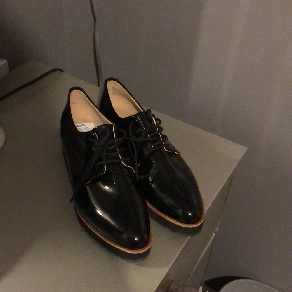 Aldo lace up Oxford shoes size 8